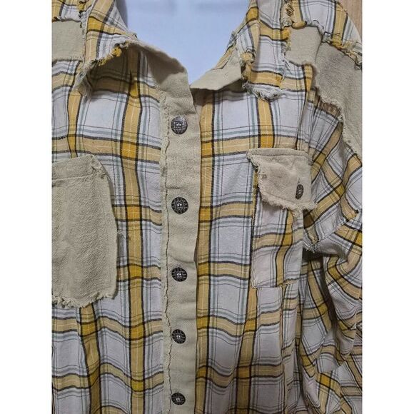 Pol Distressed Yellow & White Plaid Button-Up Shirt W Pockets & Ruffle Details - Picture 5 of 9